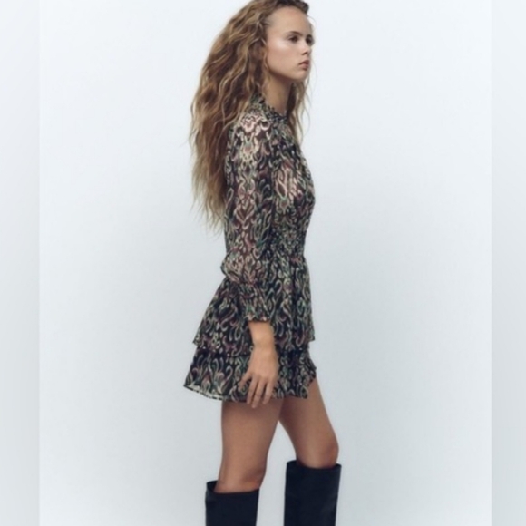 🆕️ Zara Ruffled Matallic Thread Printed Dress - Picture 2 of 4